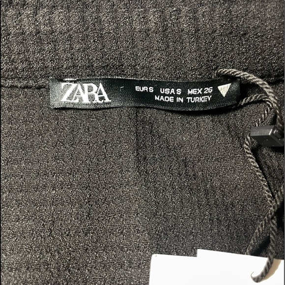 Zara Textured Collared Top with Tie Waist - Picture 5 of 6